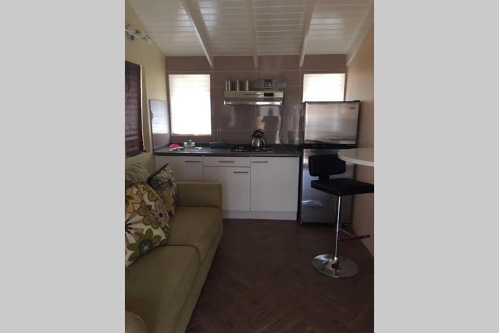 Cozy Studio With Private Spa Oranjestad Extérieur photo